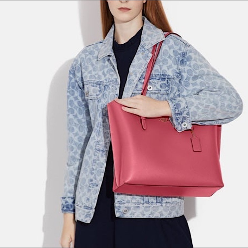 💞💖💞Coach Mollie Tote